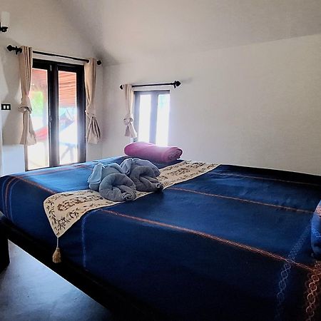 Breizh Cape Beach Bungalows Ko Lanta Екстериор снимка