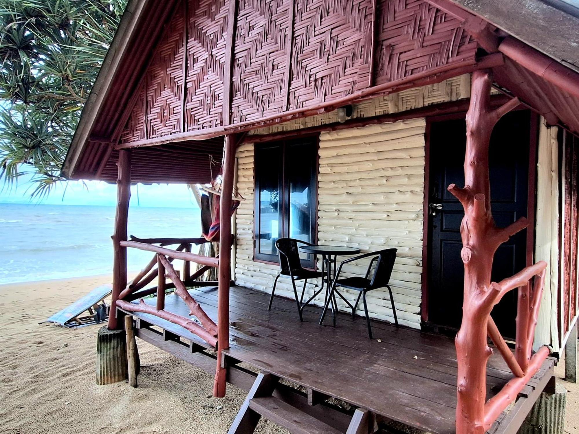 Breizh Cape Beach Bungalows Ko Lanta Екстериор снимка