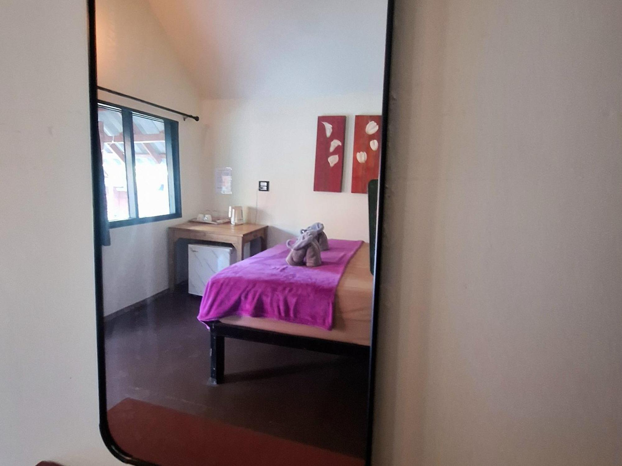 Breizh Cape Beach Bungalows Ko Lanta Екстериор снимка