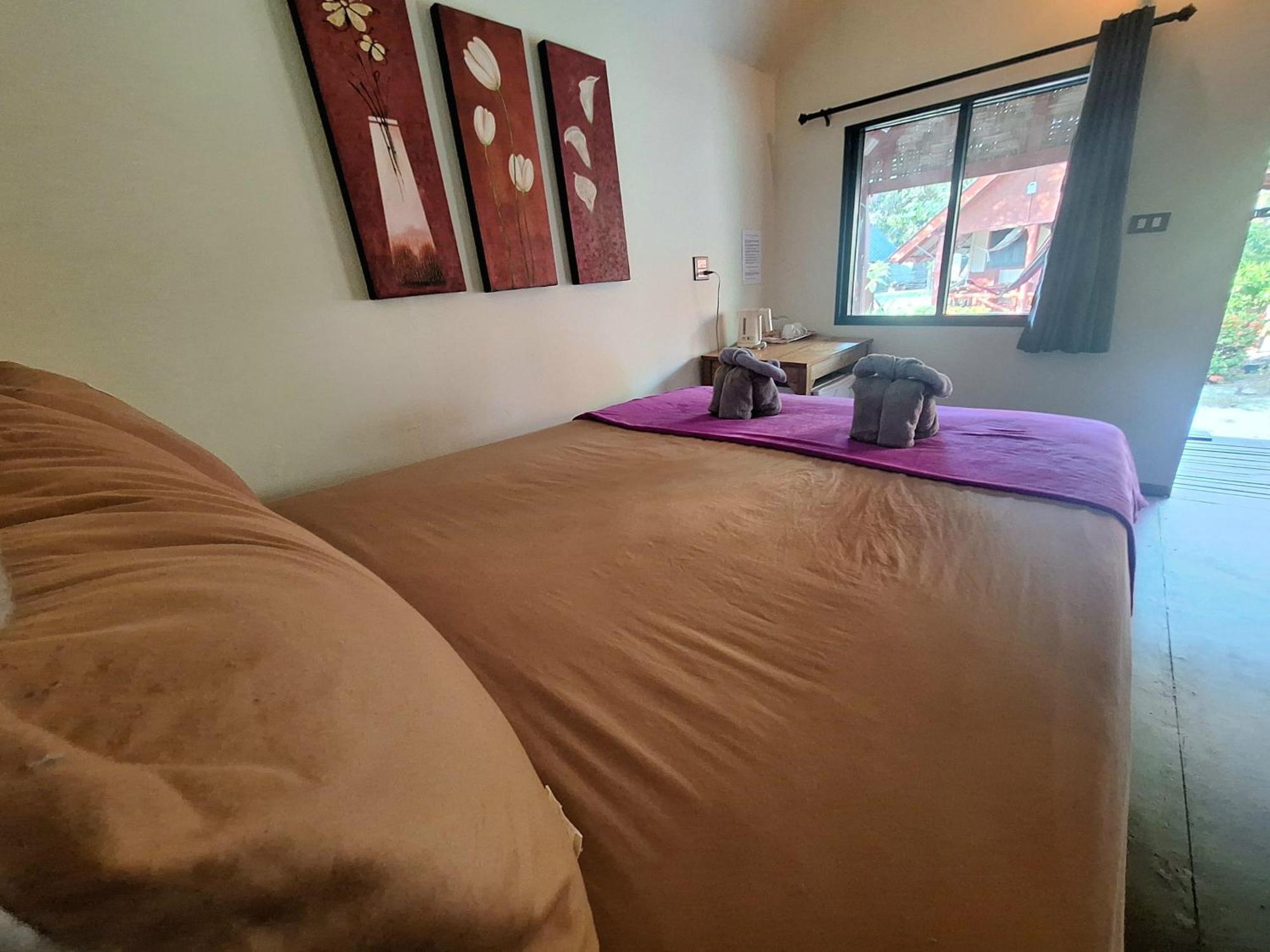 Breizh Cape Beach Bungalows Ko Lanta Стая снимка