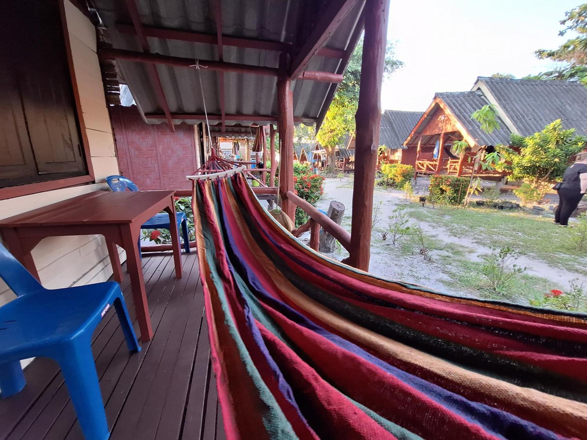 Breizh Cape Beach Bungalows Ko Lanta Екстериор снимка