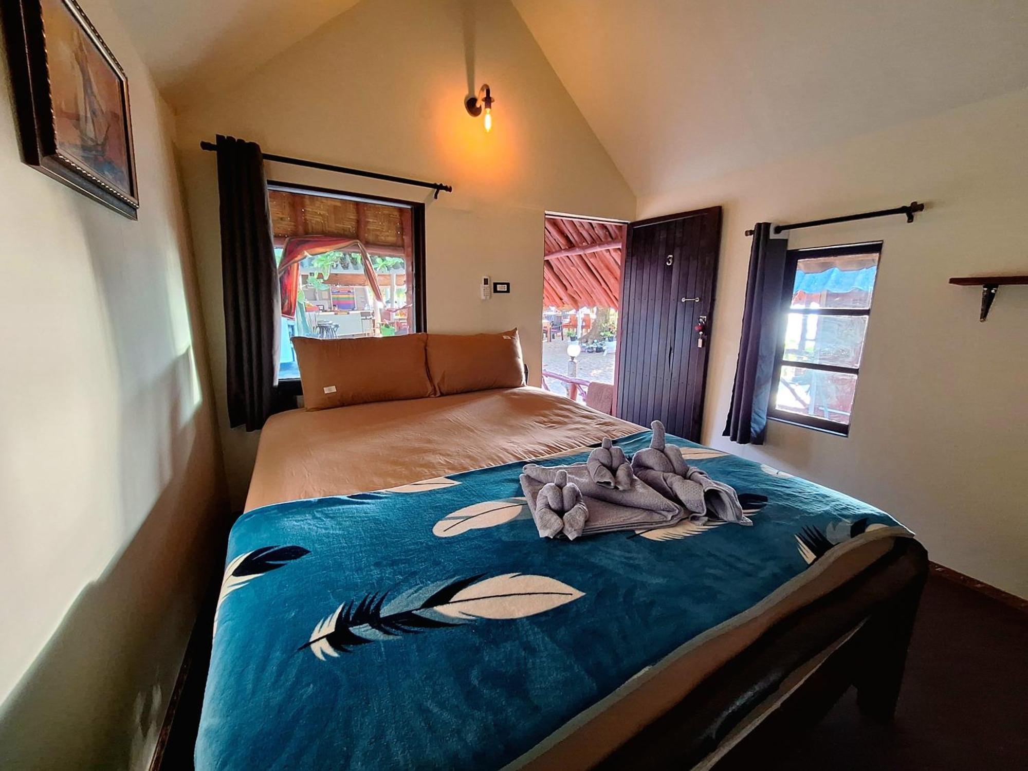 Breizh Cape Beach Bungalows Ko Lanta Екстериор снимка