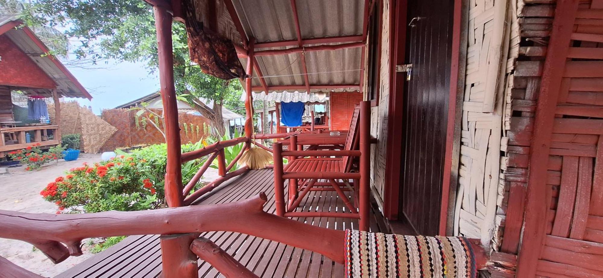 Breizh Cape Beach Bungalows Ko Lanta Стая снимка